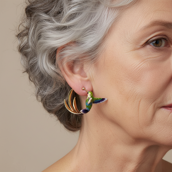 Orecchino artigianale delicato