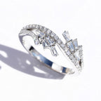 Anello affascinante per ogni occasione