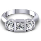 Anello affascinante per ogni occasione