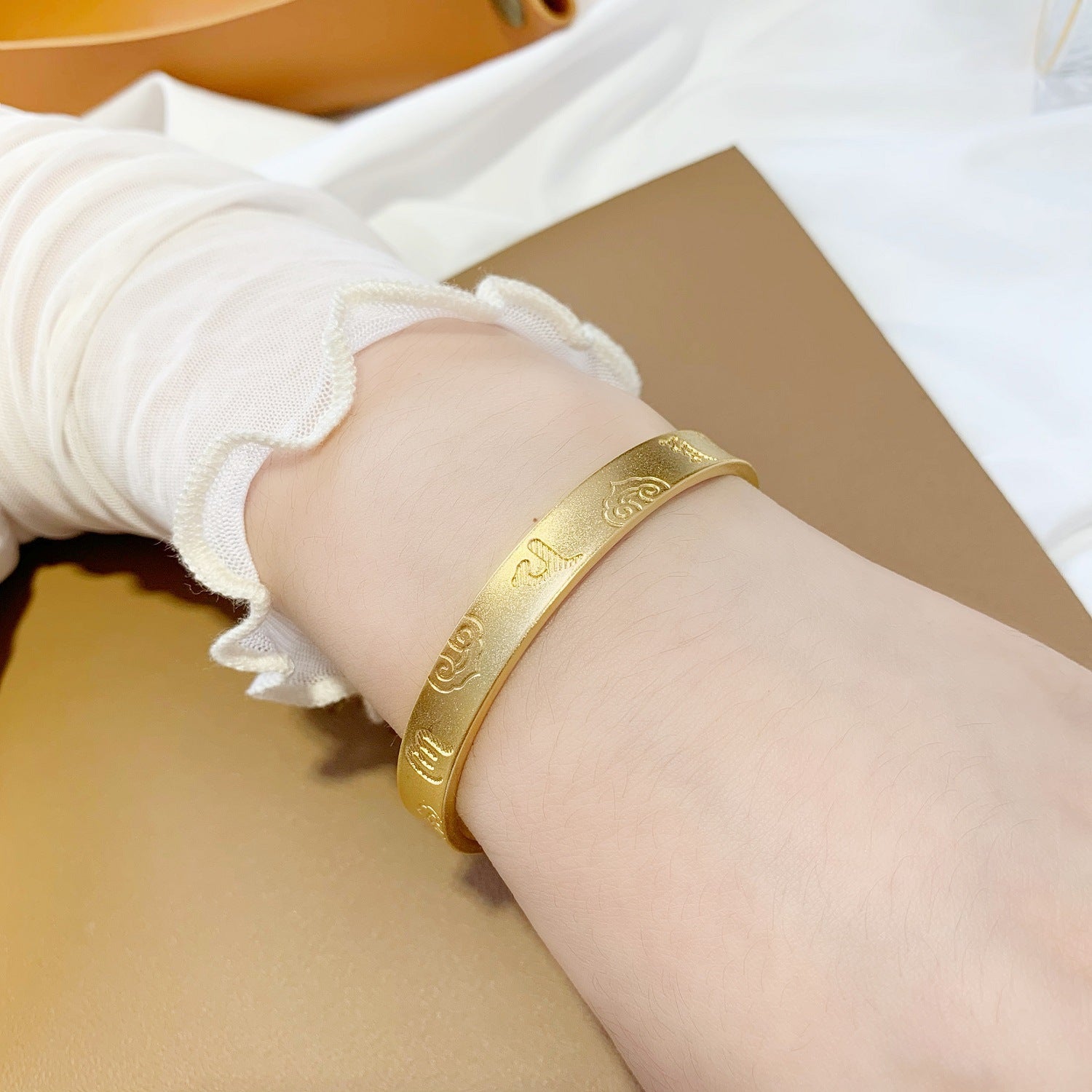 Argento Bracciale bellissimo con stile unico