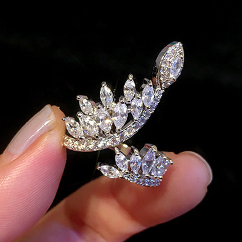 Anello affascinante per ogni occasione