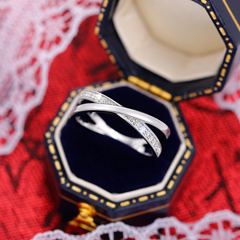 Anello affascinante per ogni occasione