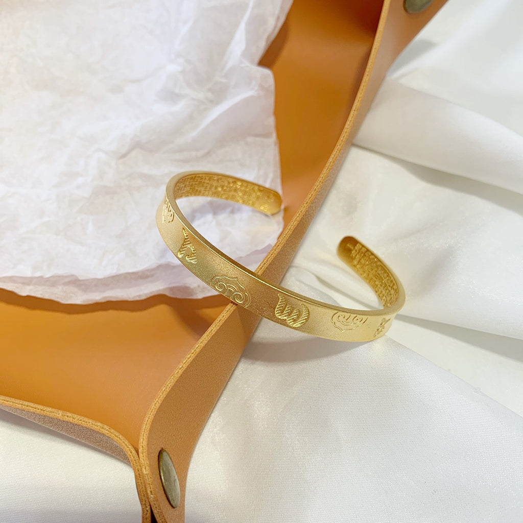 Argento Bracciale bellissimo con stile unico