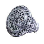 Anello affascinante per ogni occasione