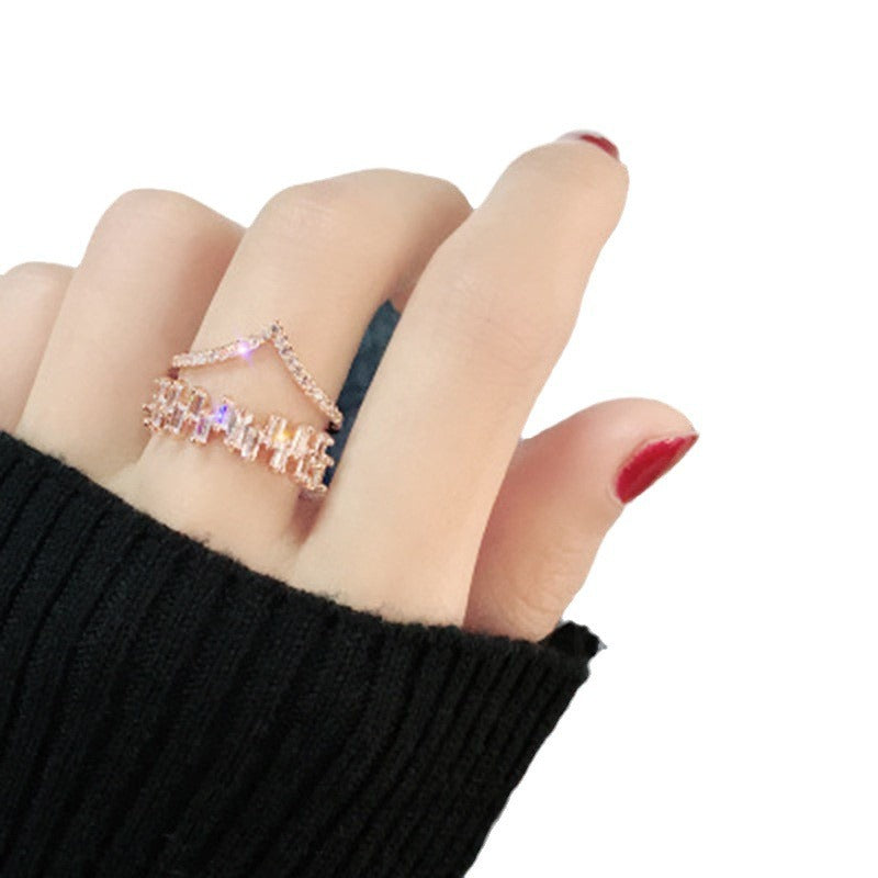 Anello affascinante per ogni occasione