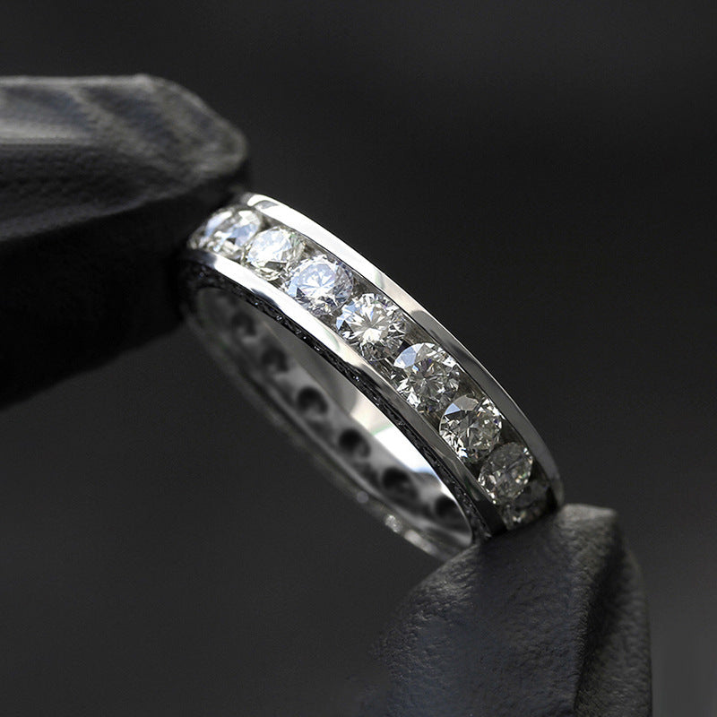 Anello affascinante per ogni occasione