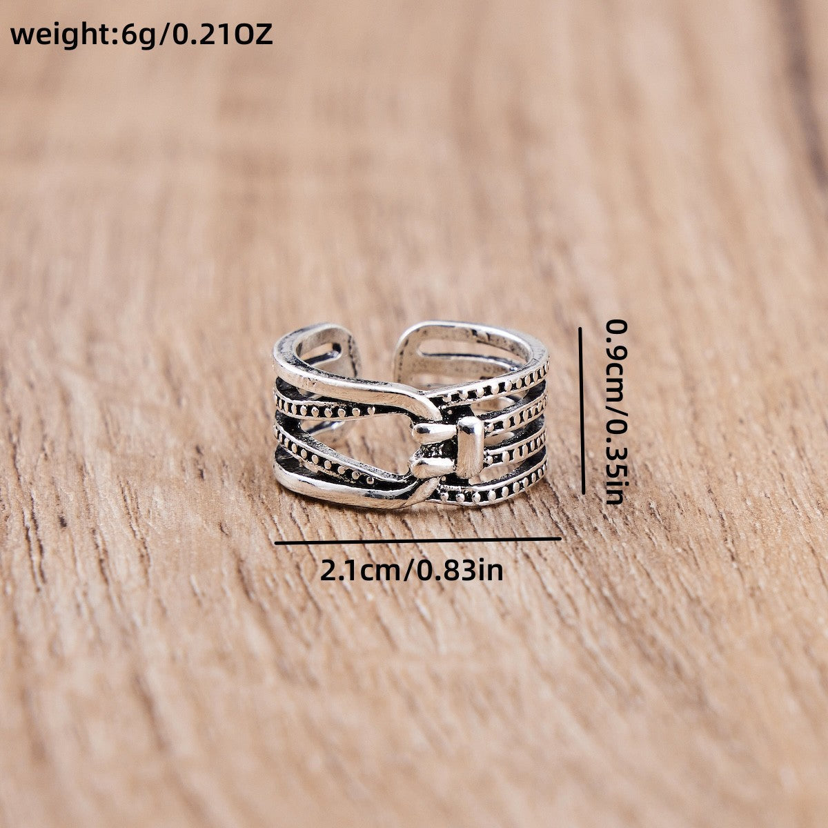 Anello affascinante per ogni occasione