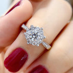 Anello affascinante per ogni occasione