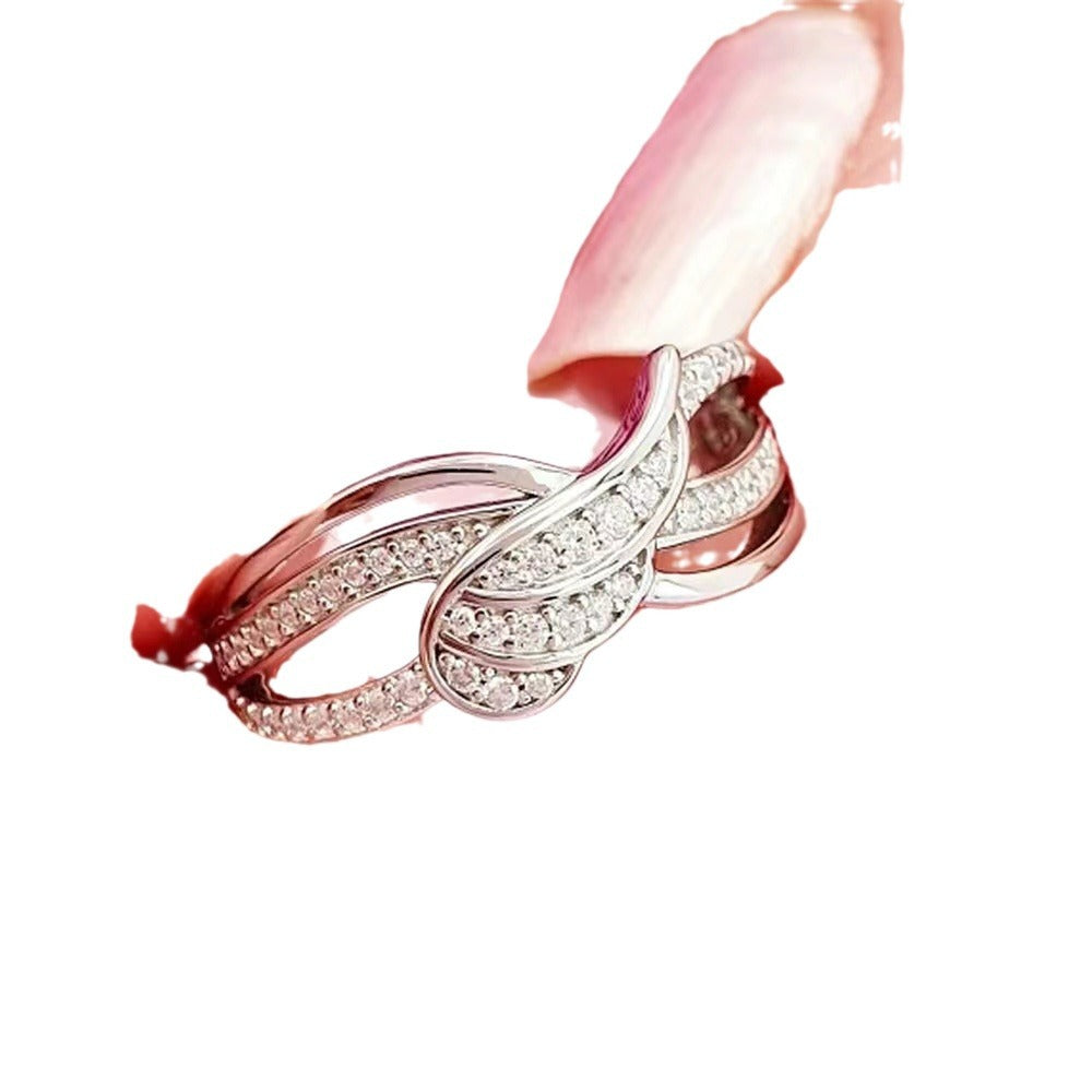 Anello affascinante per ogni occasione