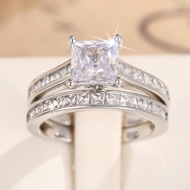 Anello affascinante per ogni occasione