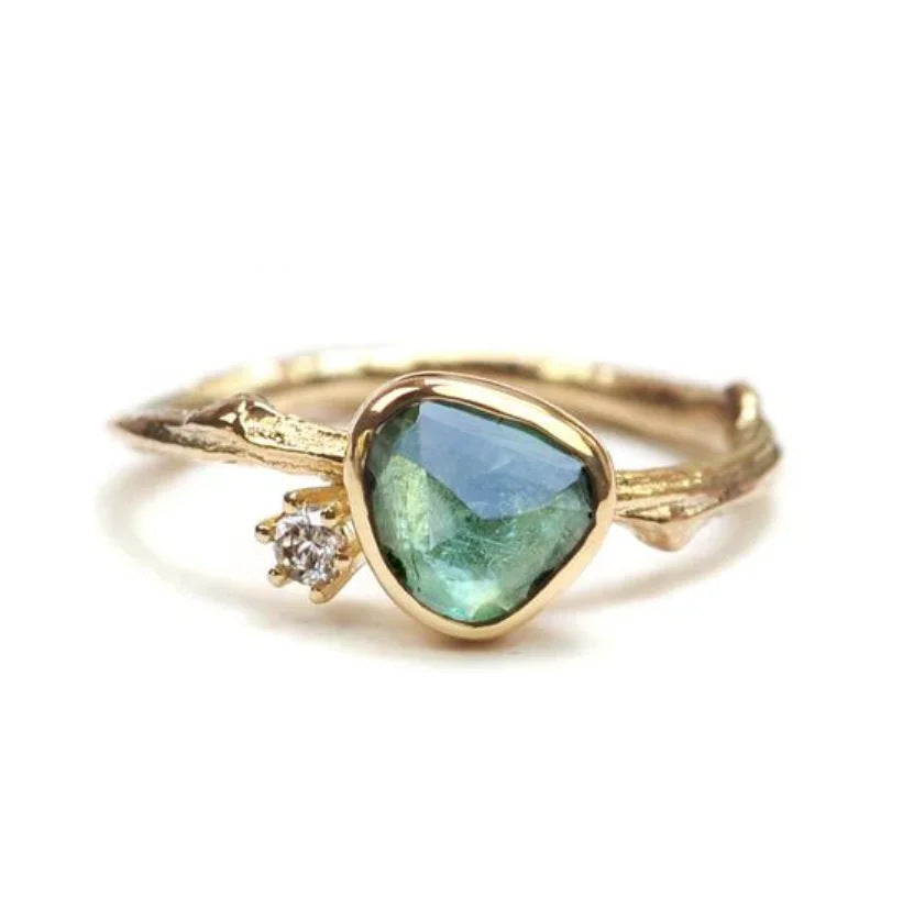 Anello affascinante per ogni occasione