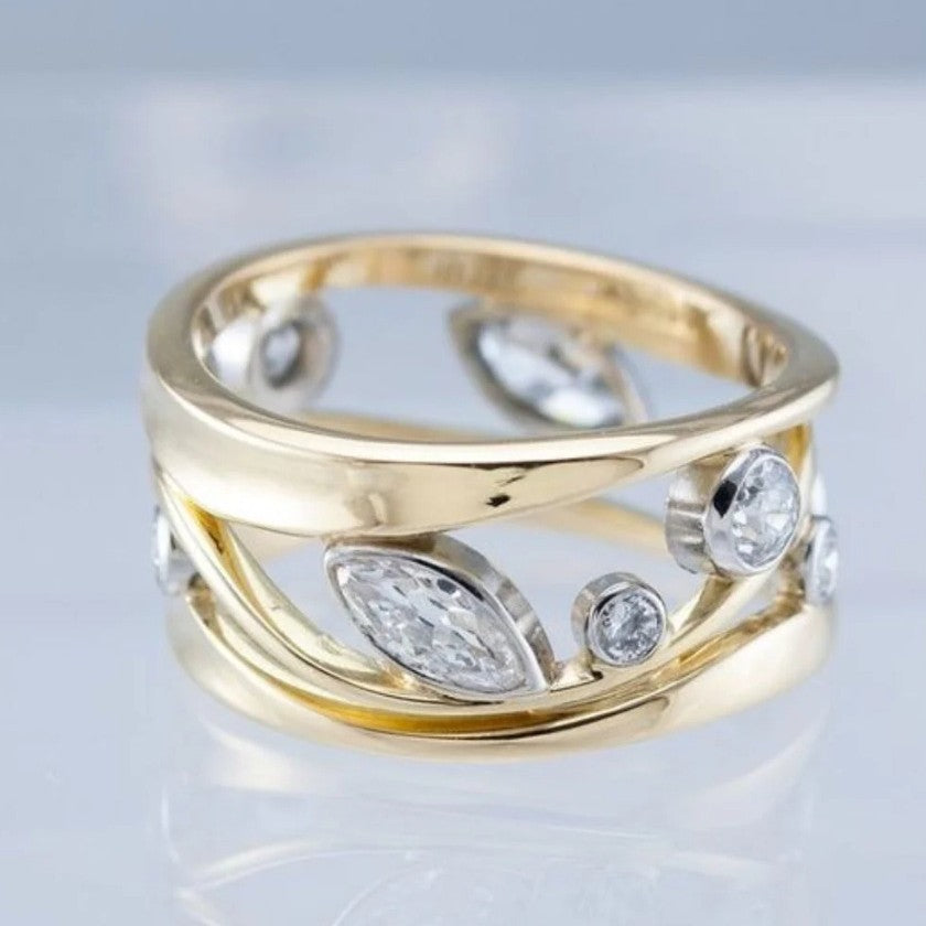 Anello affascinante per ogni occasione