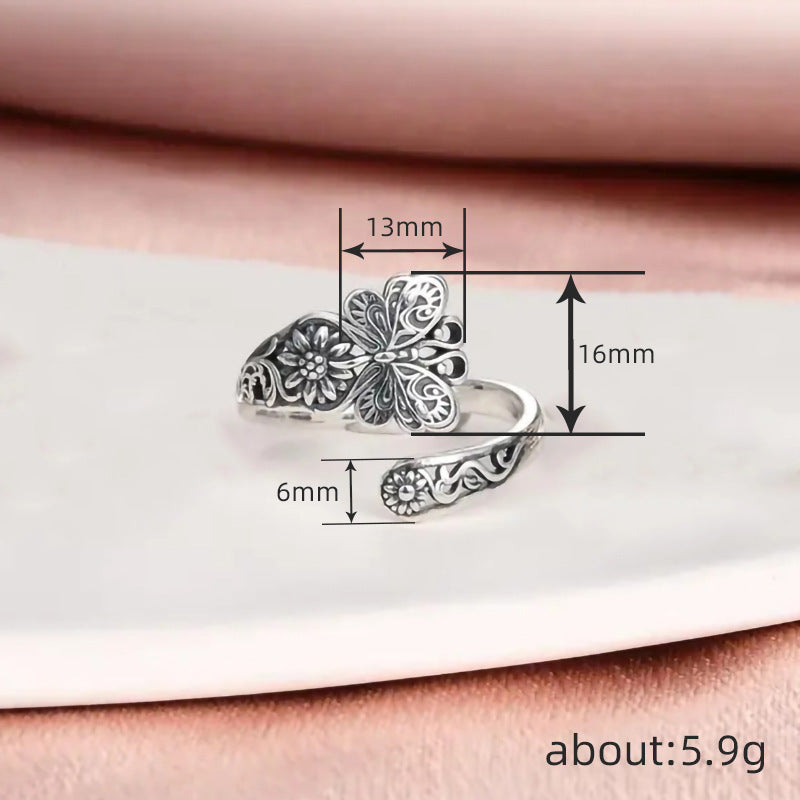 Anello affascinante per ogni occasione