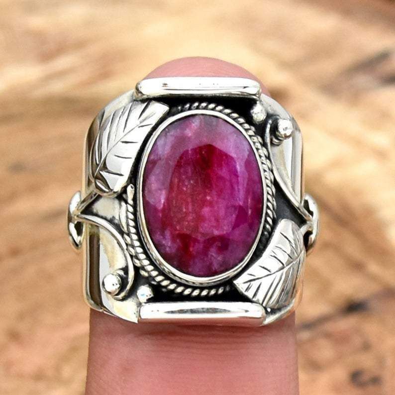 Anello affascinante per ogni occasione
