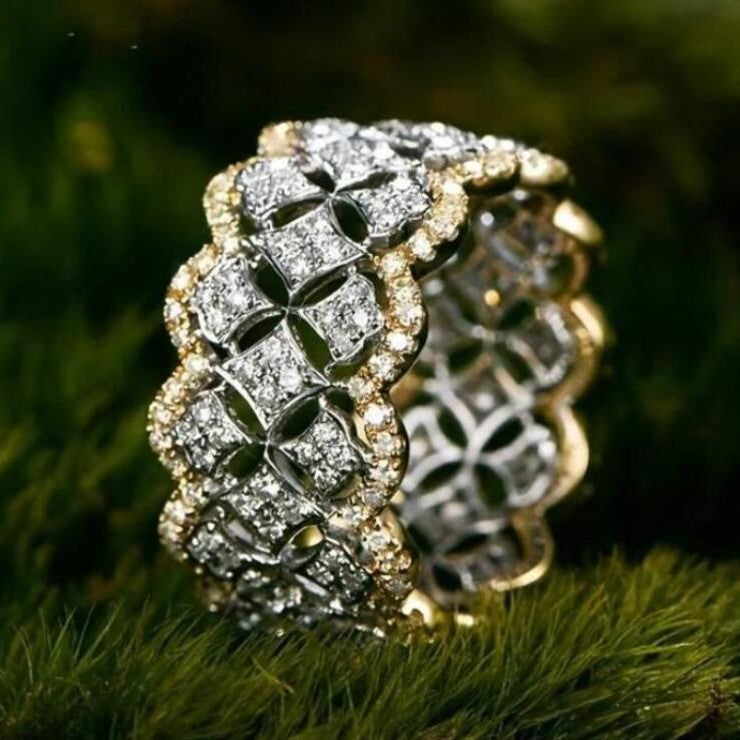 Anello affascinante per ogni occasione