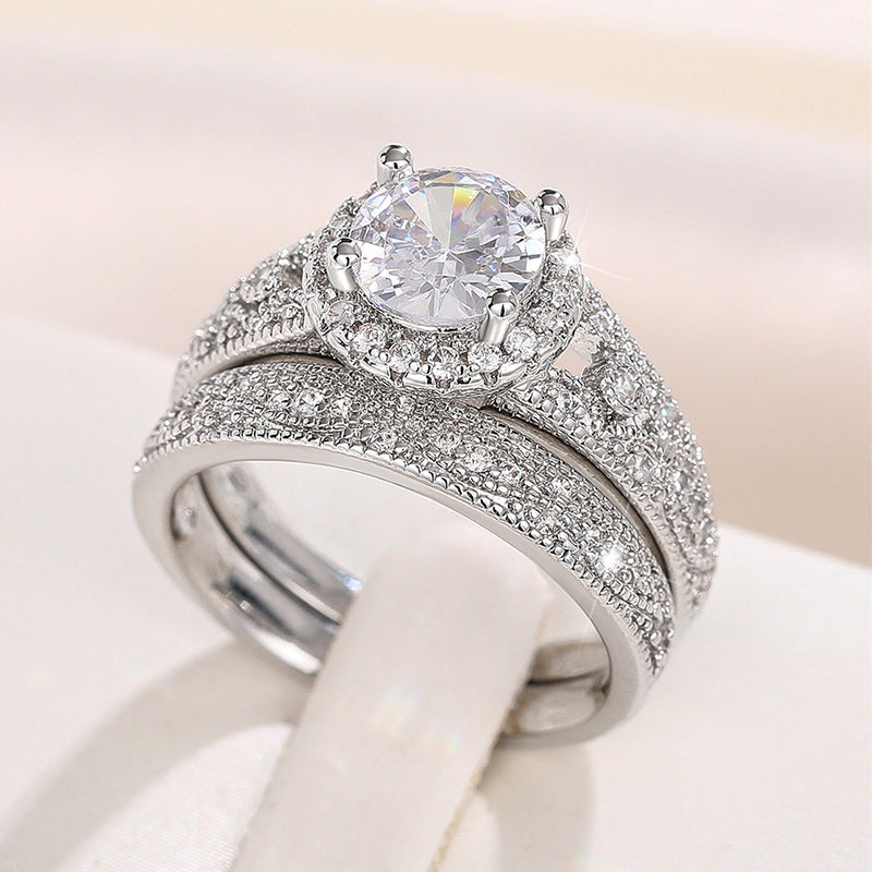 Anello affascinante per ogni occasione